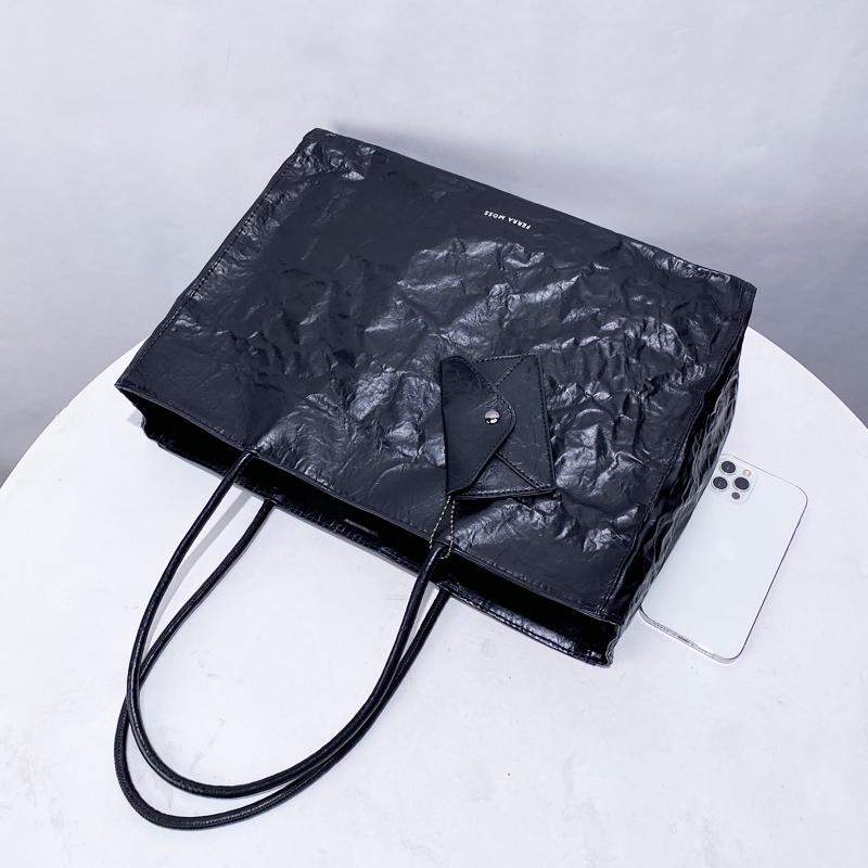 أكياس محفورة على ورق كرافت الك - مراجعة Luxury Bags Tote وسعره