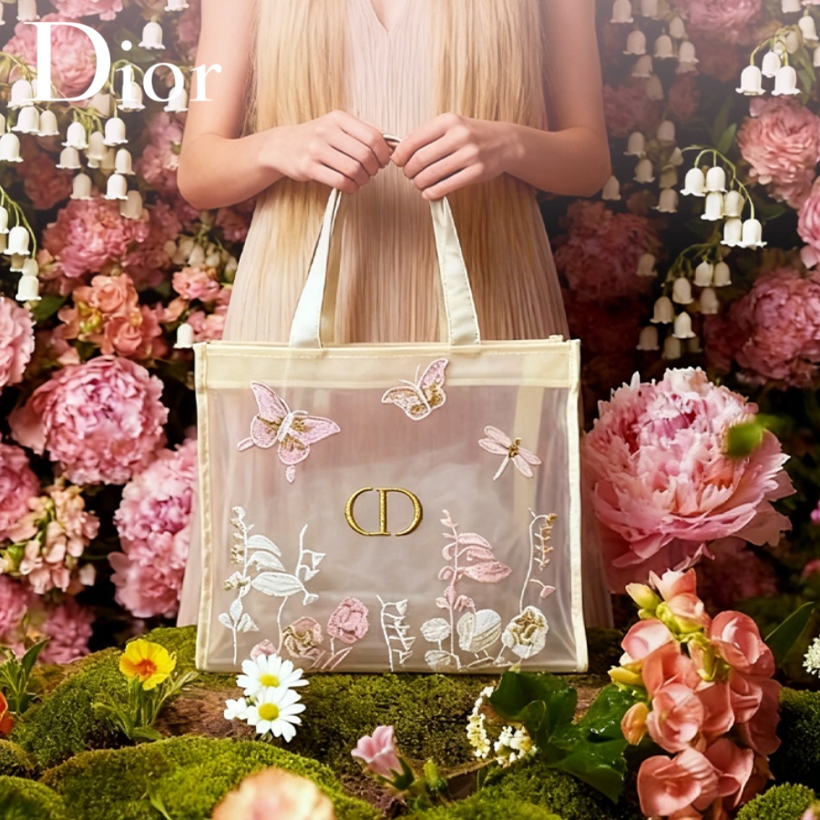 حقيبة كريستيان ديور الفاخرة شب - مراجعة Luxury Bags Made وسعره