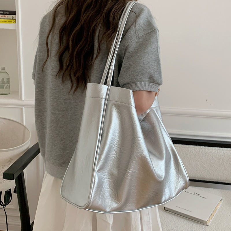حقائب كتف نسائية فاخرة بتصميم  - مراجعة Luxury Bags Tote وسعره