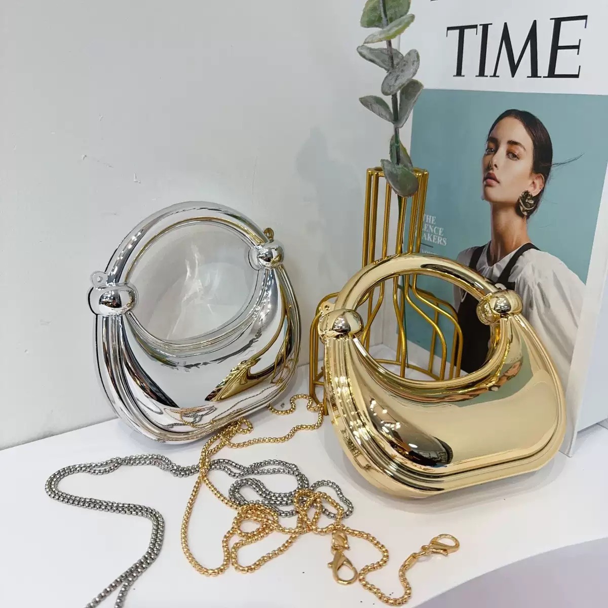 محافظ وحقائب يد صغيرة للسهرة ب - مراجعة Luxury Bags And Accessories وسعره