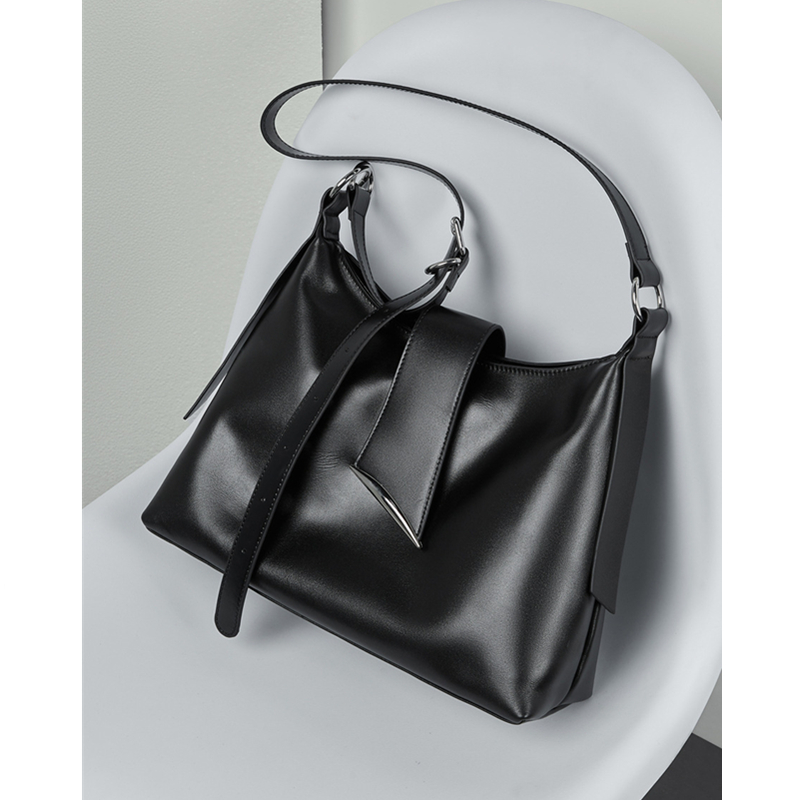 حقائب كتف كبيرة من جلد البقر ا - مراجعة Luxury Bags Tote وسعره