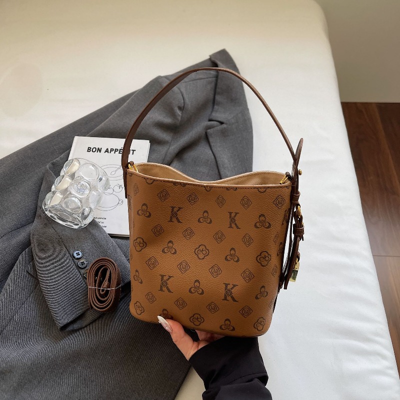 حقيبة يد جديدة بتصميم ريترو مط - مراجعة Luxury Bags Sale وسعره